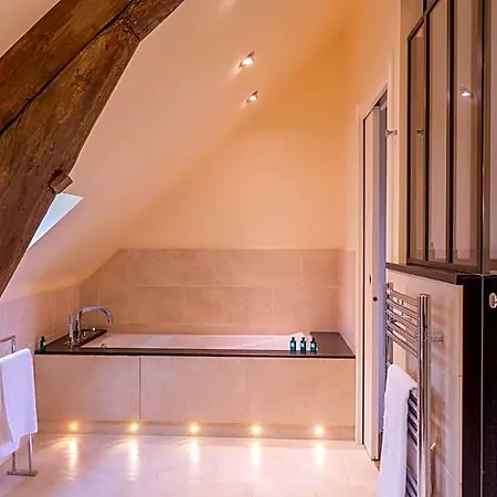 L'hotel Beaune (Cote d'Or)